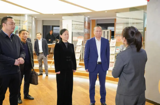 區(qū)委書記桑延慧率隊赴寧波鄞州開展招商及考察